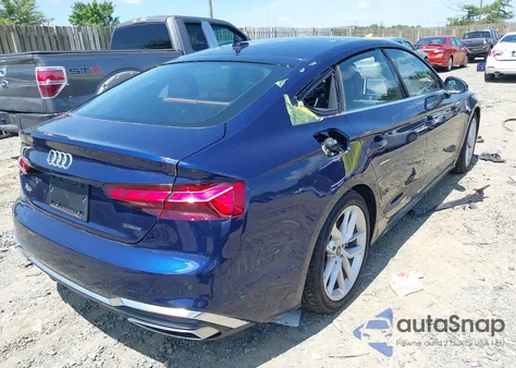 2024 Audi A5 Premium Plus 45 z USA, uszkodzony, nr VIN WAUFADF55RA055520